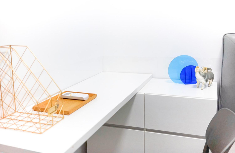 Others 4, CoLiving Space - Hennessy Road 113 Wan Chai MTR, Hong Kong Island