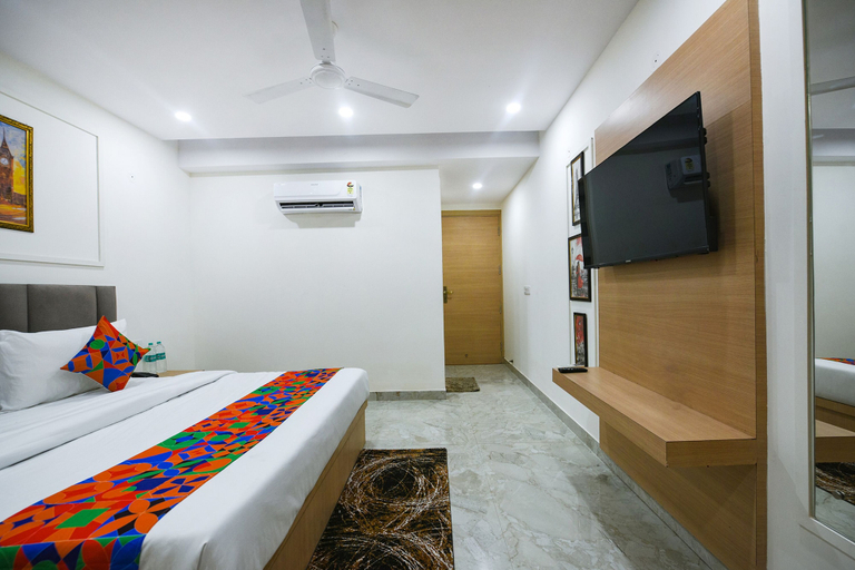 Bedroom 2, FabHotel Arjun Luxury Banquets and Rooms, Delhi