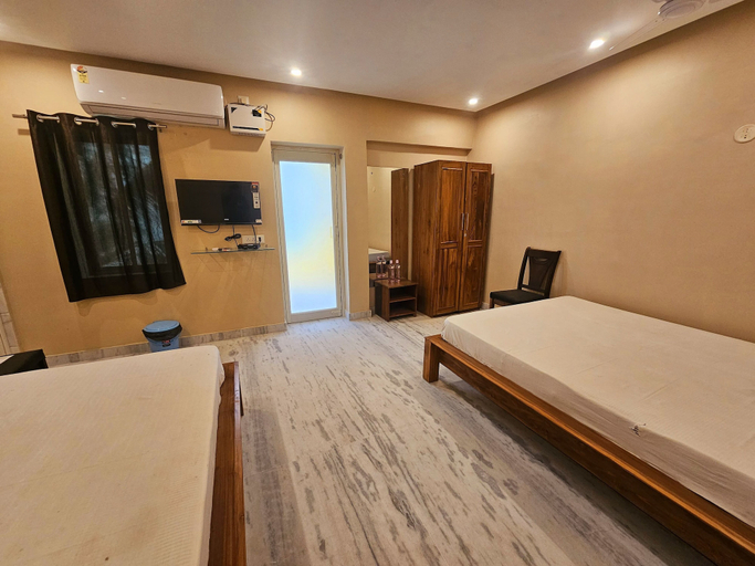 Bedroom 3, HOTEL AVAAS TripandTrip, Puri