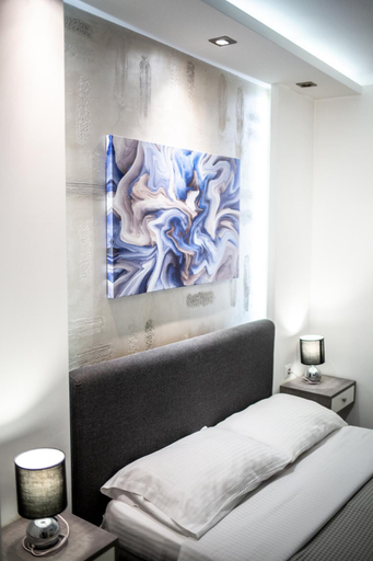 5, Manou No15 Apartment, Central Macedonia
