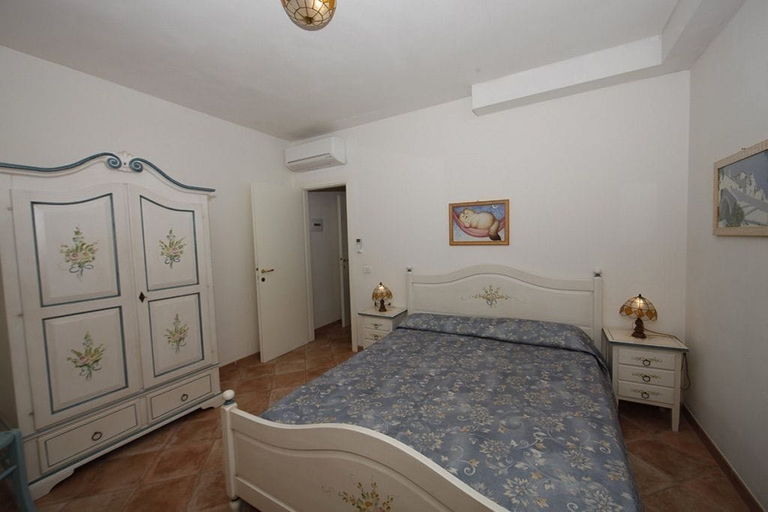 Bedroom 3, residence dolores castle, Livorno