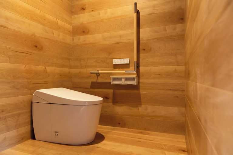Bathroom 4, 7c villa & winery, Fujikawaguchiko