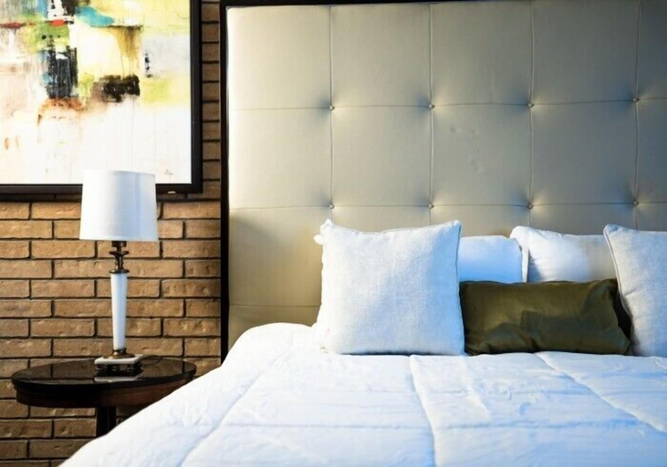 Bedroom 3, The Landmark Hotel, Webb