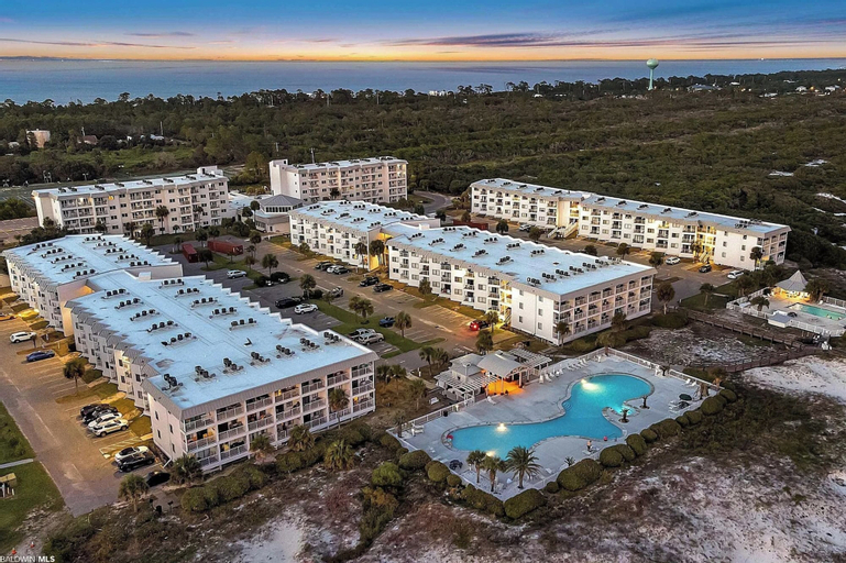Plantation 2118, Baldwin