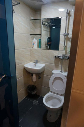 Bathroom 2