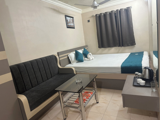 Others 5, Hotel Vinayak, Pashchim Medinipur