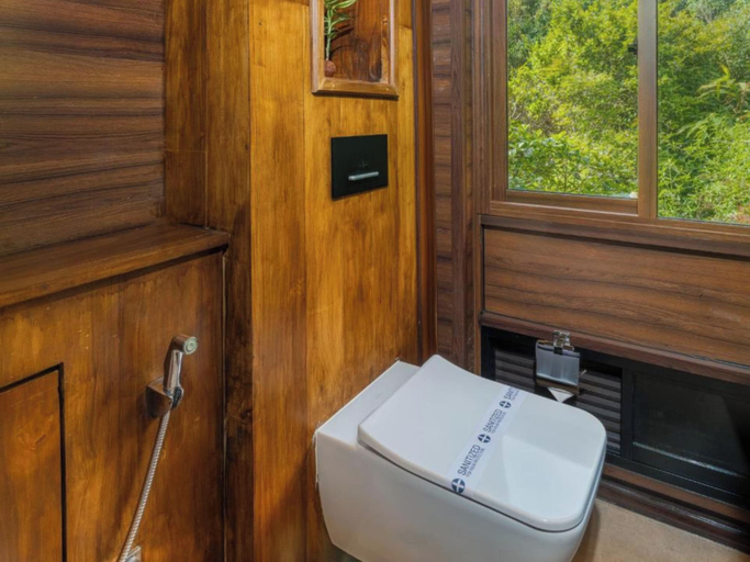 Bathroom 4, The Riverston Grand, Rattota