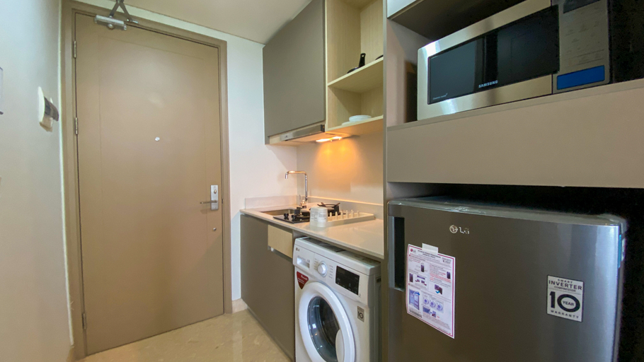 Others 4, Comfort and Great Location Studio at Gold Coast Apartment By Travelio, North Jakarta