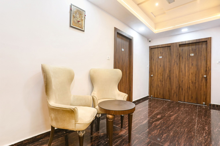 Others 5, Fabhotel Lords Valley, Kanpur Nagar