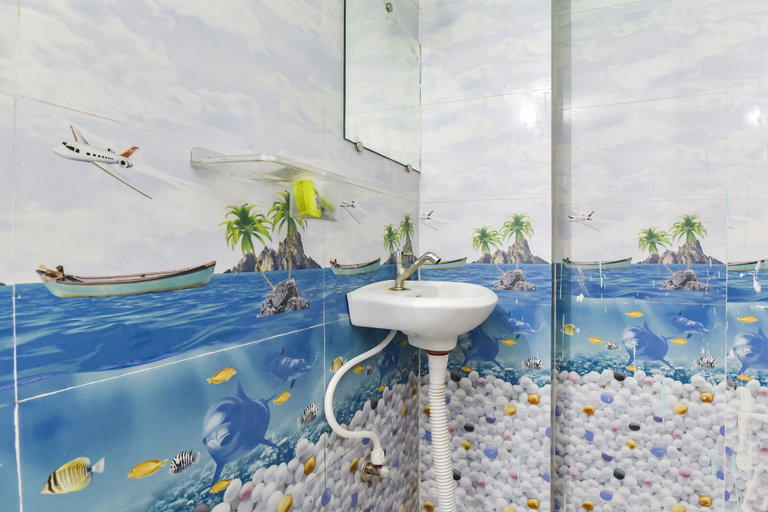 Bathroom 3, FabExpress Shree Krishna Guest House, Ujjain
