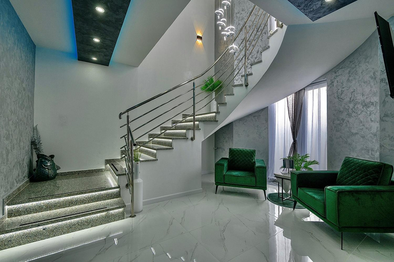Others 5, Complex Villa White, Pula