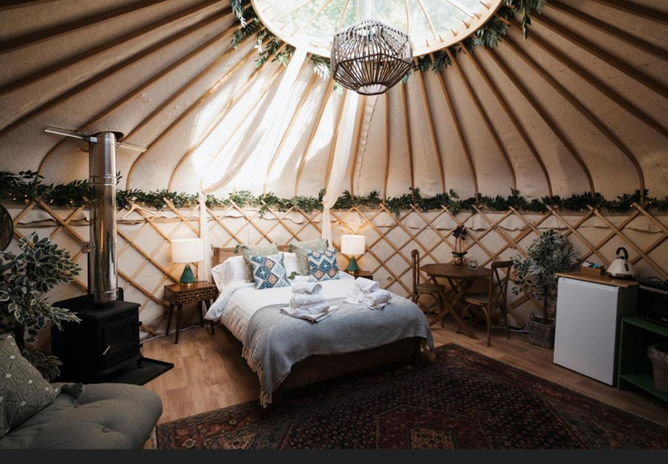 Others 5, Yurtshire Eavestone Lake - Birch Yurt, North Yorkshire