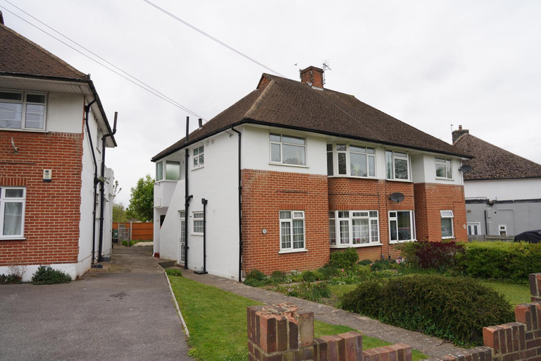 Others 4, Contemporary 2 Bed Apartment With Private Garden, Kent
