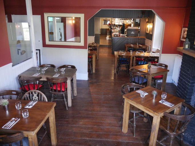Food & Drinks 3, The Fox and Hounds, Northamptonshire