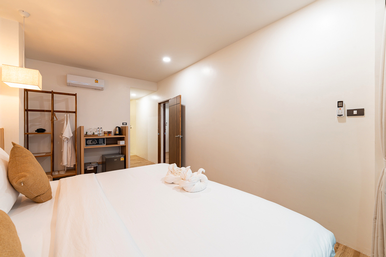 Bedroom 15