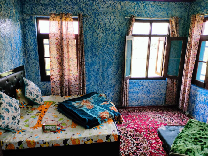 Bedroom 3, Hotel Sunlight Srinagar By GRB, Srinagar
