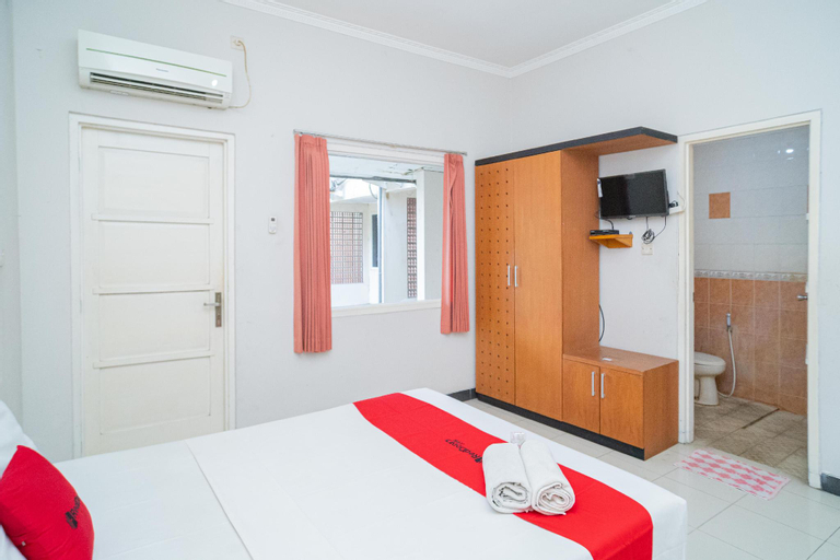 Bedroom 6