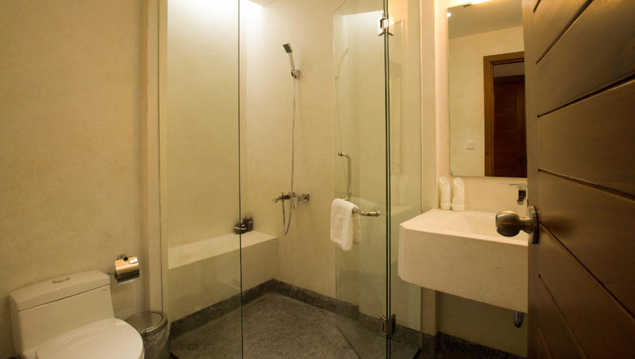 Bathroom 6