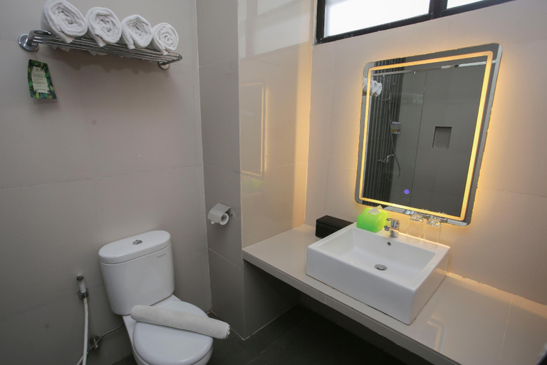 Bathroom 2