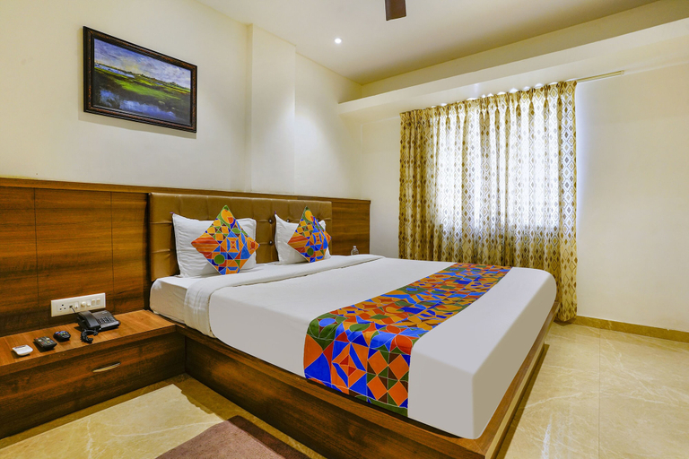 Bedroom 1, Fabhotel Prime Hangout, Pune