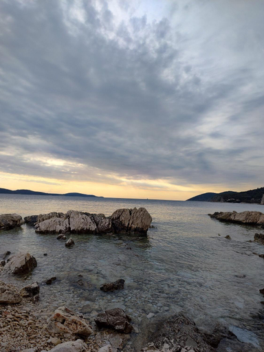 Others 5, Udobna soba za dvoje, Hvar