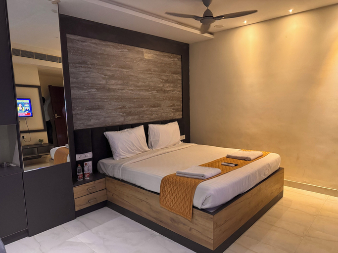Bedroom 5, Minerva Grand JBS, Khammam