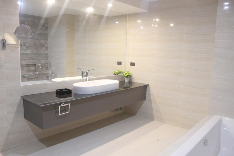 Bathroom 1
