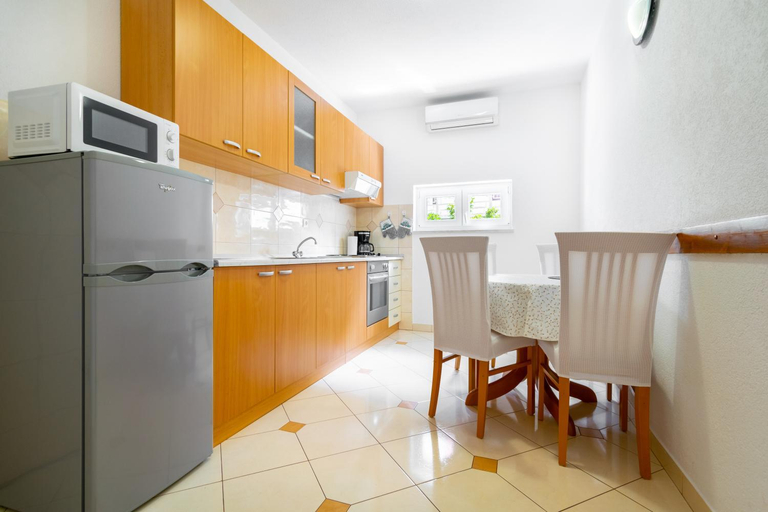 Others 5, Apartmani Roko, Baška Voda