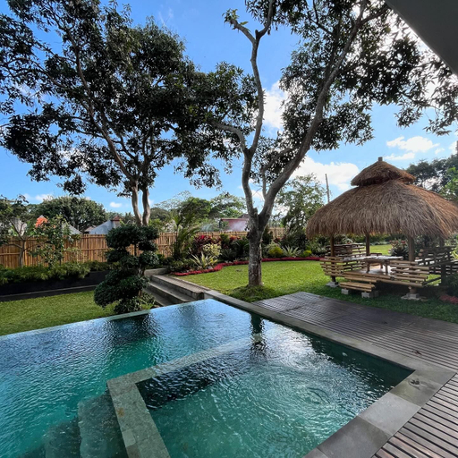 Sport & Beauty 2, Casa De Brillo, Gianyar