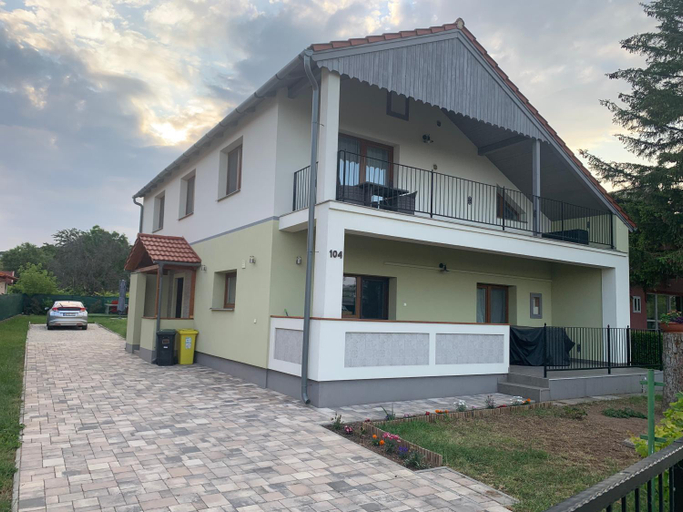 4, Pine&Chill Apartments, Balatonalmádi