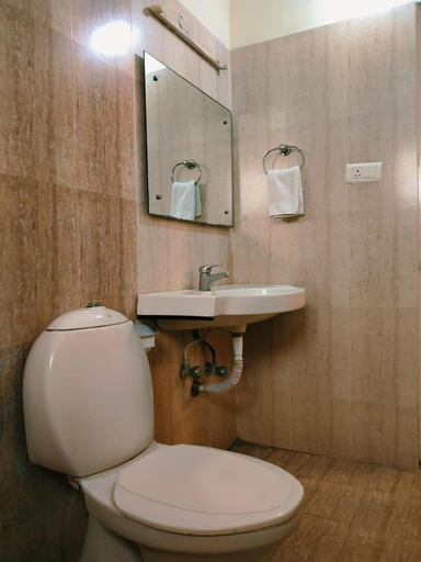 Bathroom 3, The Stem, Hyderabad