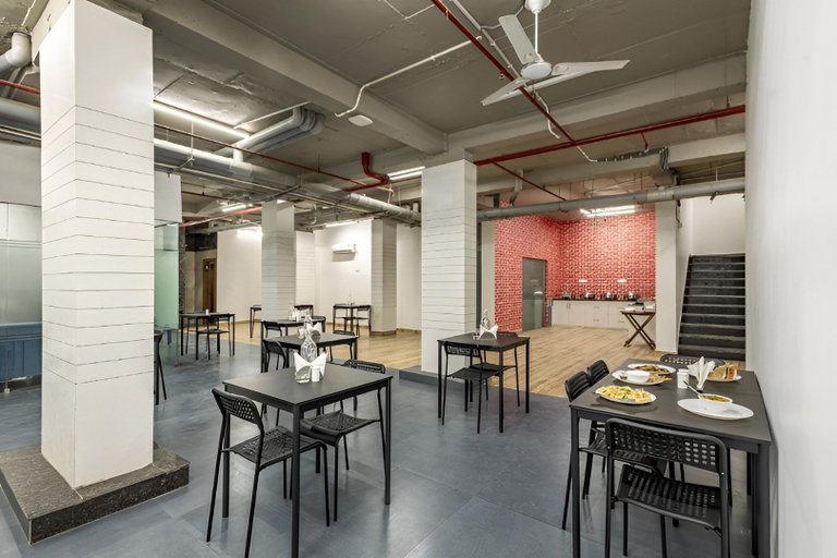 Food & Drinks 4, Wandr By Settl Medicity, Gurgaon