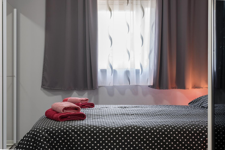 Bedroom 3, Modern villa Jura with pool near the beach, extra pool heating available, Medulin