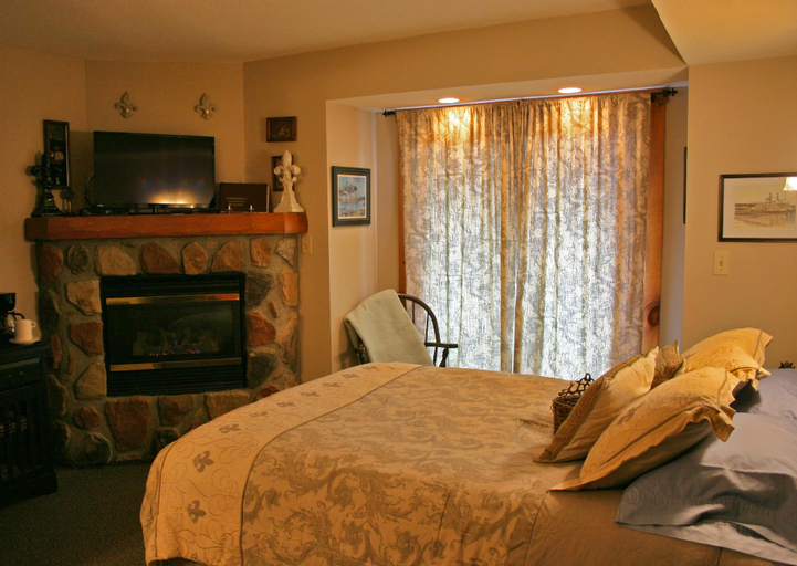 Bedroom 11