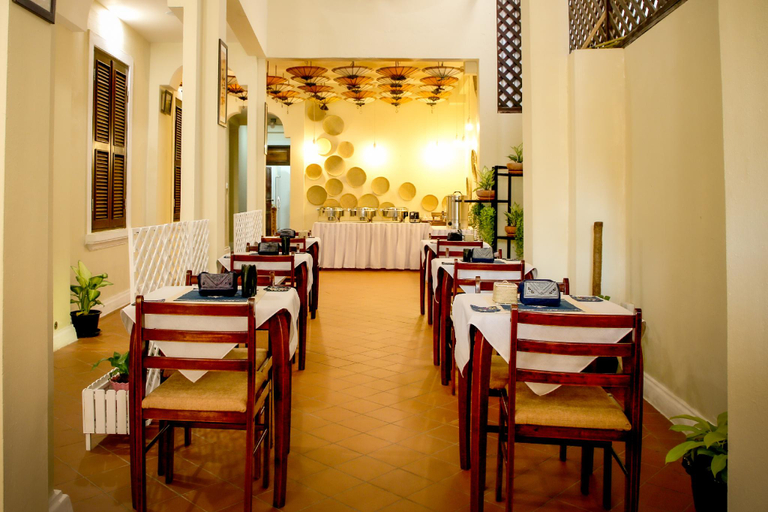 Food & Drinks 5, Le Luxe Boutique Hotel, Vientiane