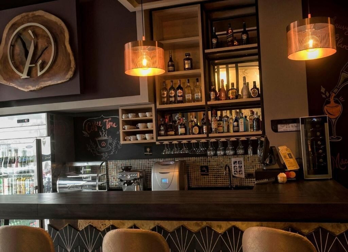 Food & Drinks 5, ALBURA HOTEL, Dosquebradas