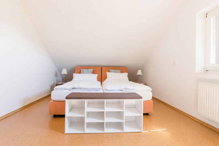 Bedroom 2, Felsberg Modern retreat, Hochsauerlandkreis