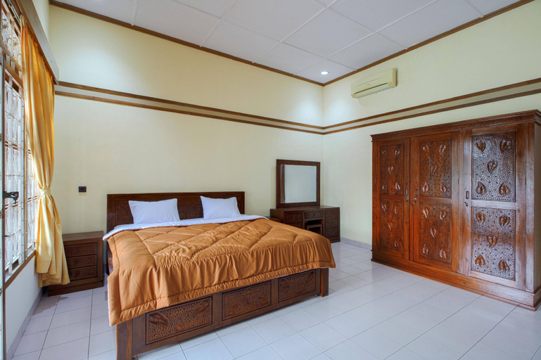Bedroom 8