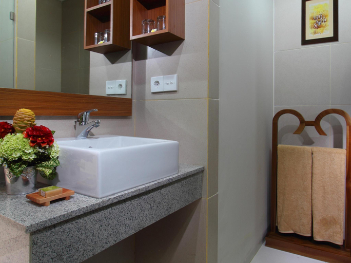 Bathroom 5