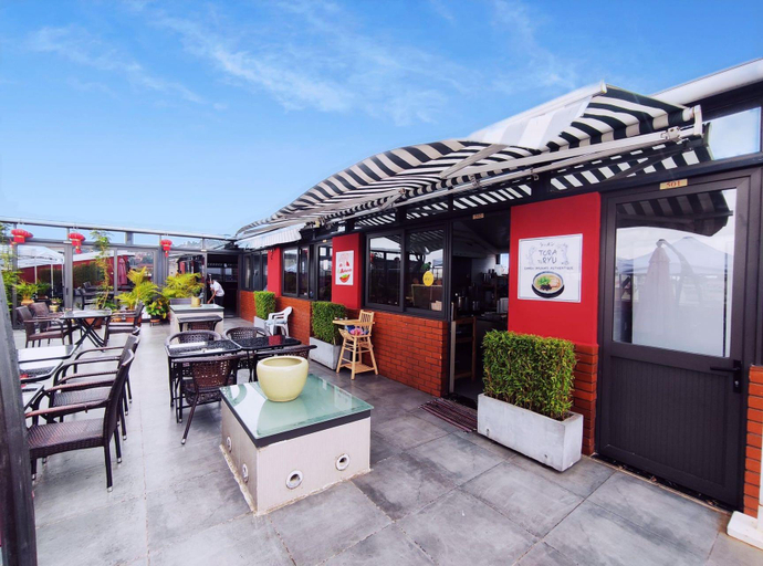 Food & Drinks 2, Feima Hotel, Analamanga