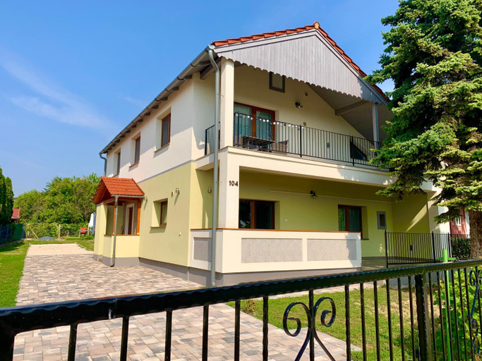 2, Pine&Chill Apartments, Balatonalmádi