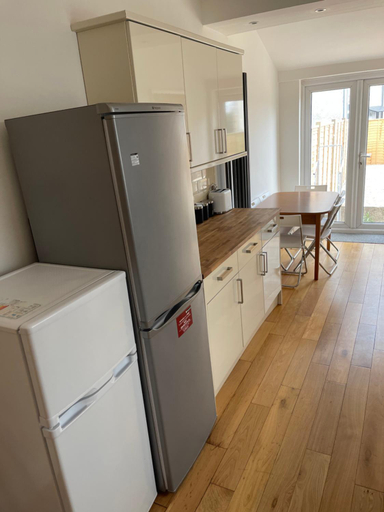 Others 4, Perfect room 1, Bristol