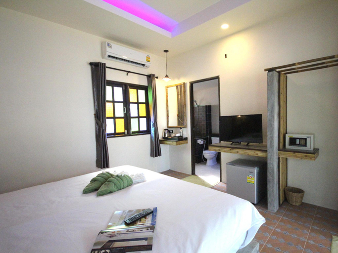 Bedroom 12