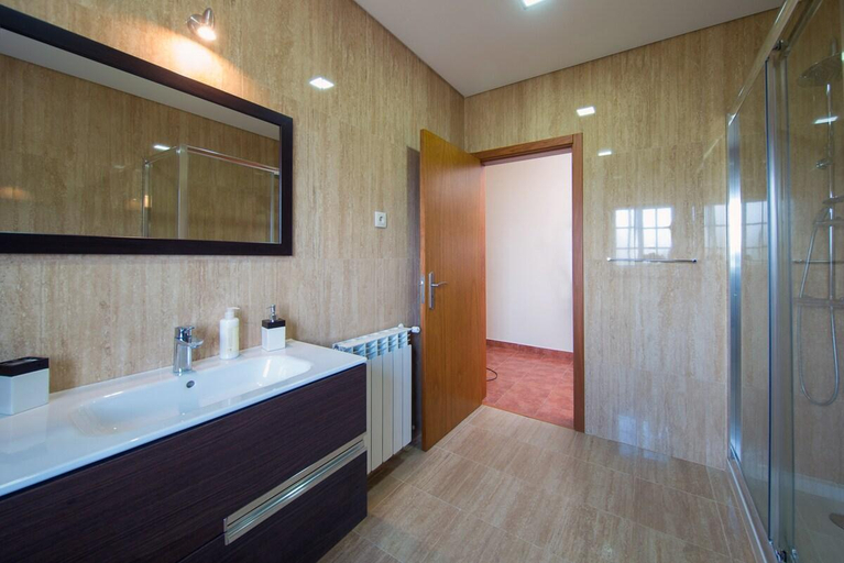 Bathroom 3, Quinta dos Silvas - Piscina, Ansião