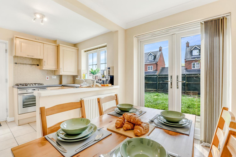 Others 3, Silver Stag Properties, 3 BR w Parking and Garden, Leicestershire