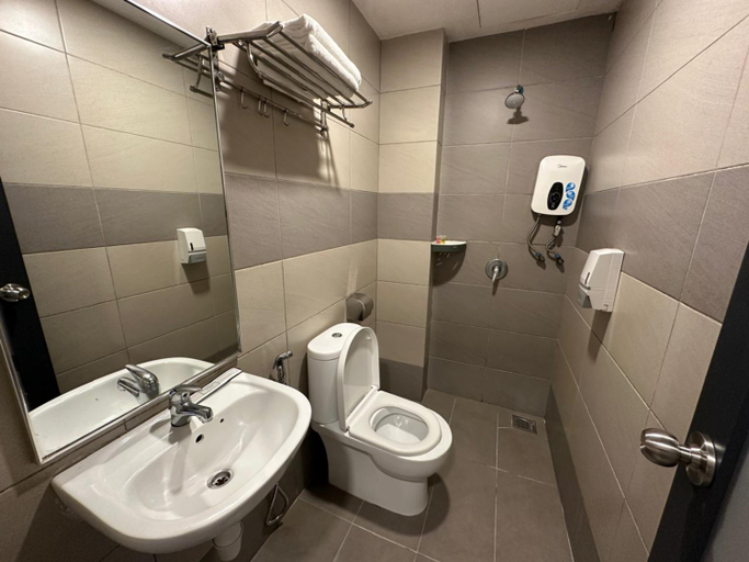 Bathroom 5, South Of The Clouds Hotel KL SENTRAL, Kuala Lumpur