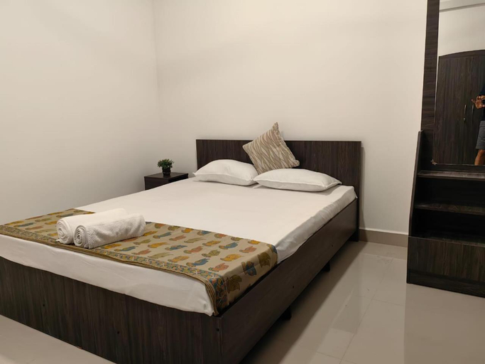 Bedroom 2, Stayz by CityScape, Thimbirigasyaya