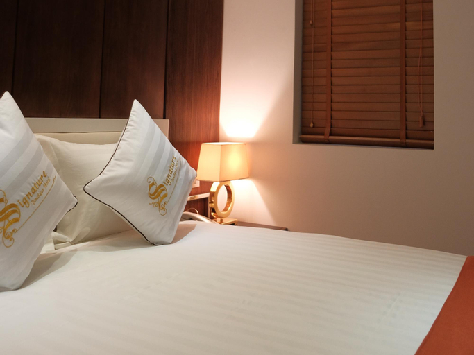 Bedroom 15