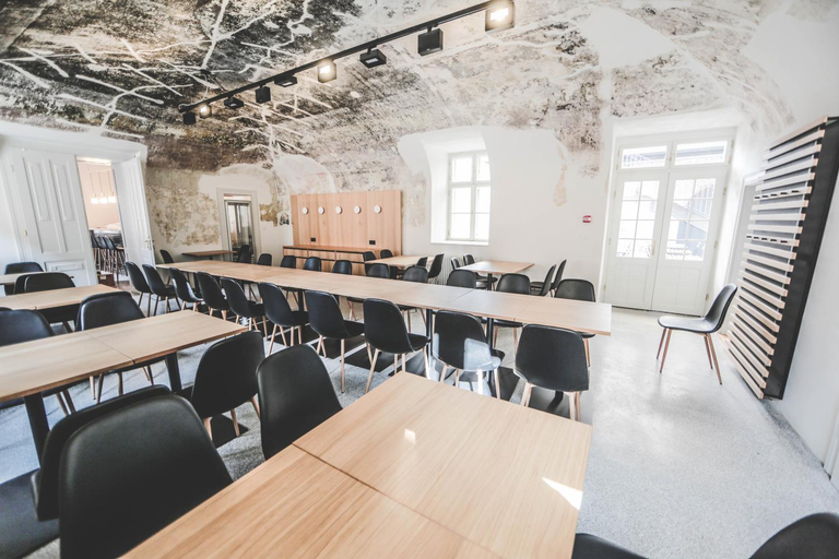 Others 5, Ruttner Haz, Veszprém