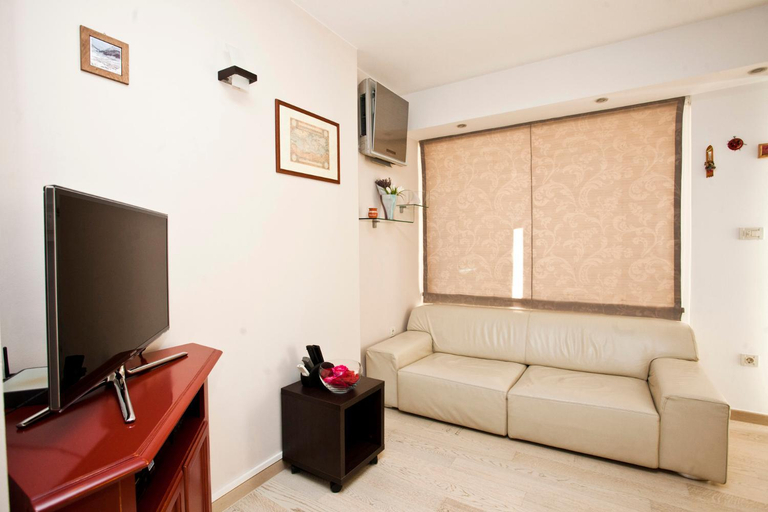Others 4, Apartment Tatjana, Split